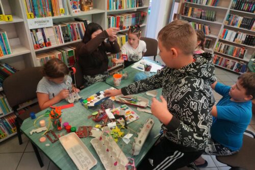Wakacje w Filii Bibliotecznej w Grabowie rozpoczęte!