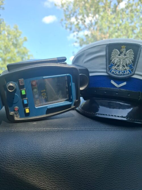Kolejni kierowcy bez prawa jazdy za zbyt szybką jazdę