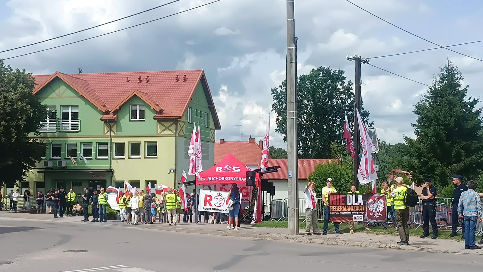 Totalna klapa pikiety nacjonalistów!