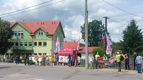 Historyk o akcji Roberta Bąkiewicza w Gołdapi: Niemieckie ziomkostwa nie zagrażają polskości Mazur