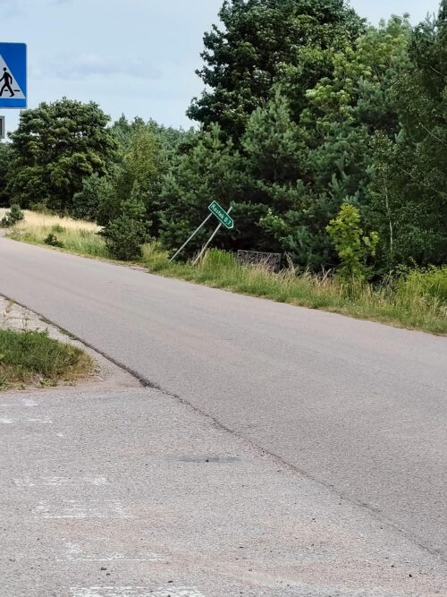 „Kwitnące” znaki drogowe