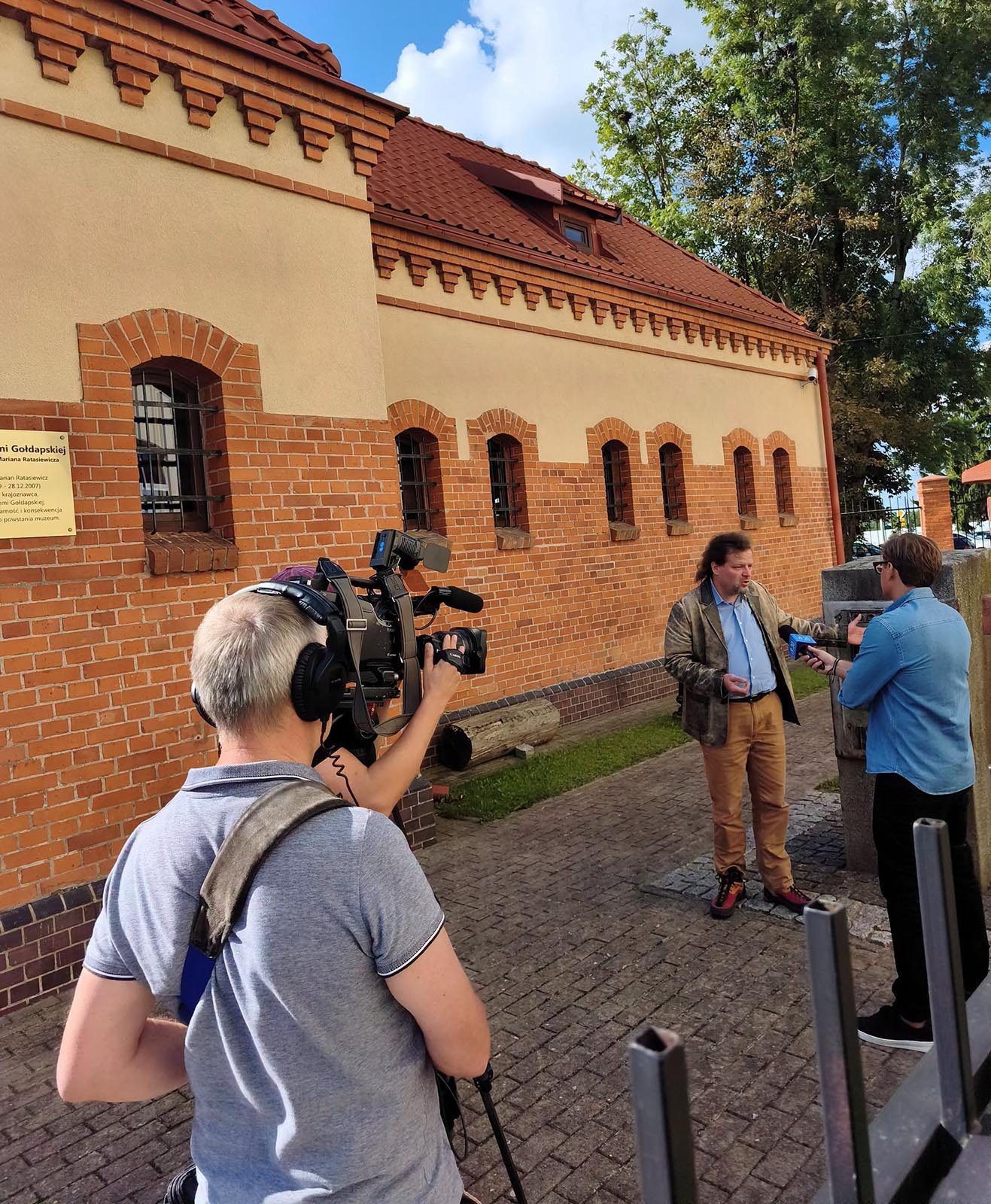 Telewizyjna ekipa z wizytą w naszej bibliotece!