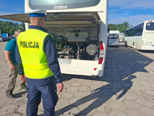 Bezpieczna droga do szkoły pod szczególnym nadzorem policjantów